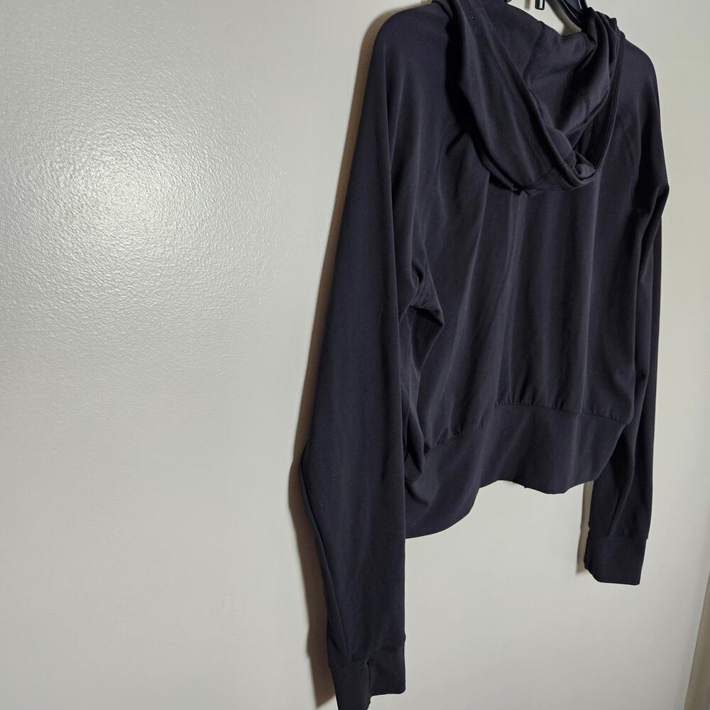 NWOT Zella Cropped Zippered Hooded Jacket *Flawed - Picture 9 of 10